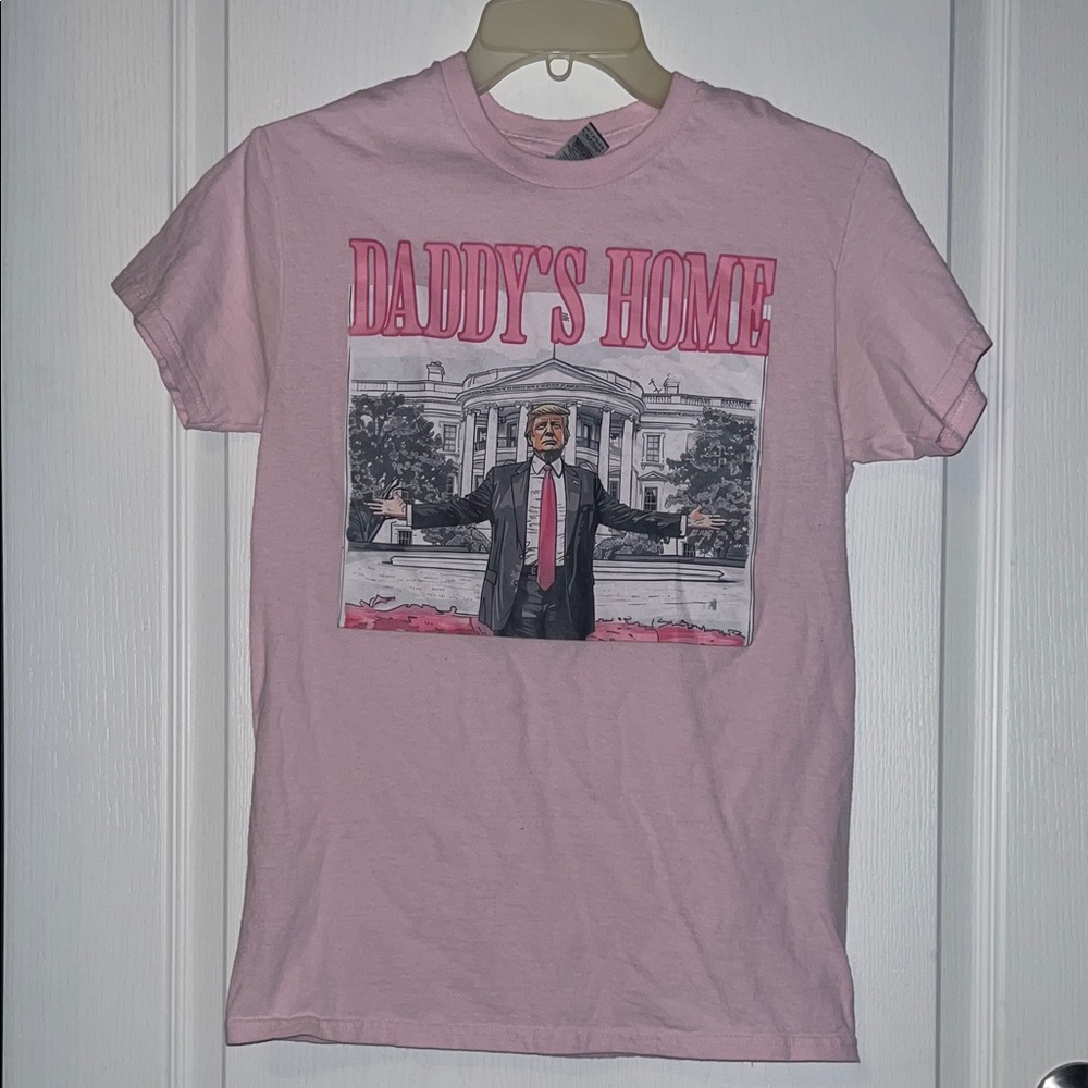 Gildan Light Pink Graphic Tee